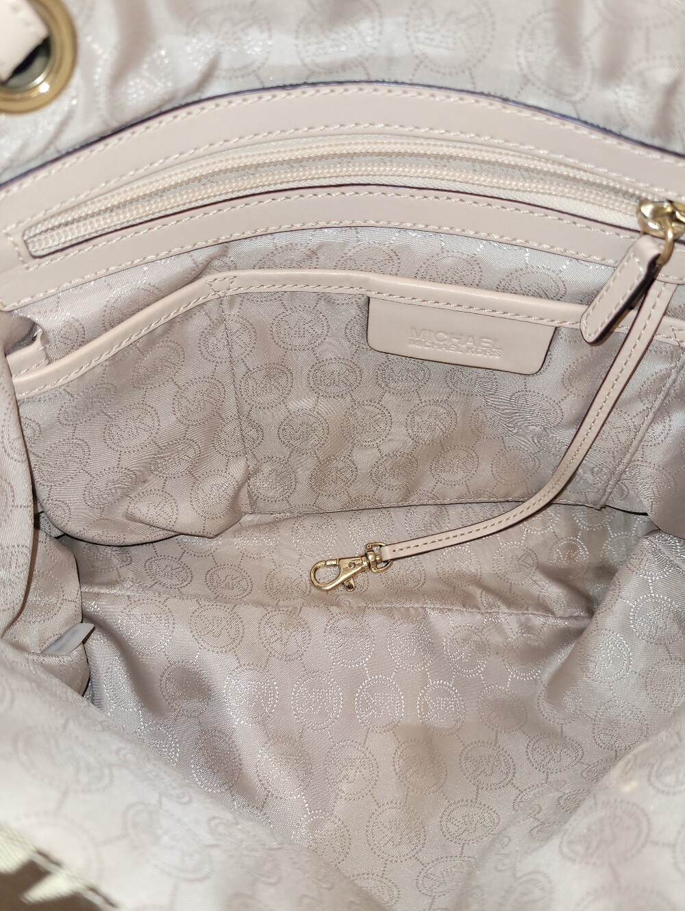 Michael Kors Jet Set Medium Logo Beige Signature Tote With Dust Bag. - Picture 11 of 16